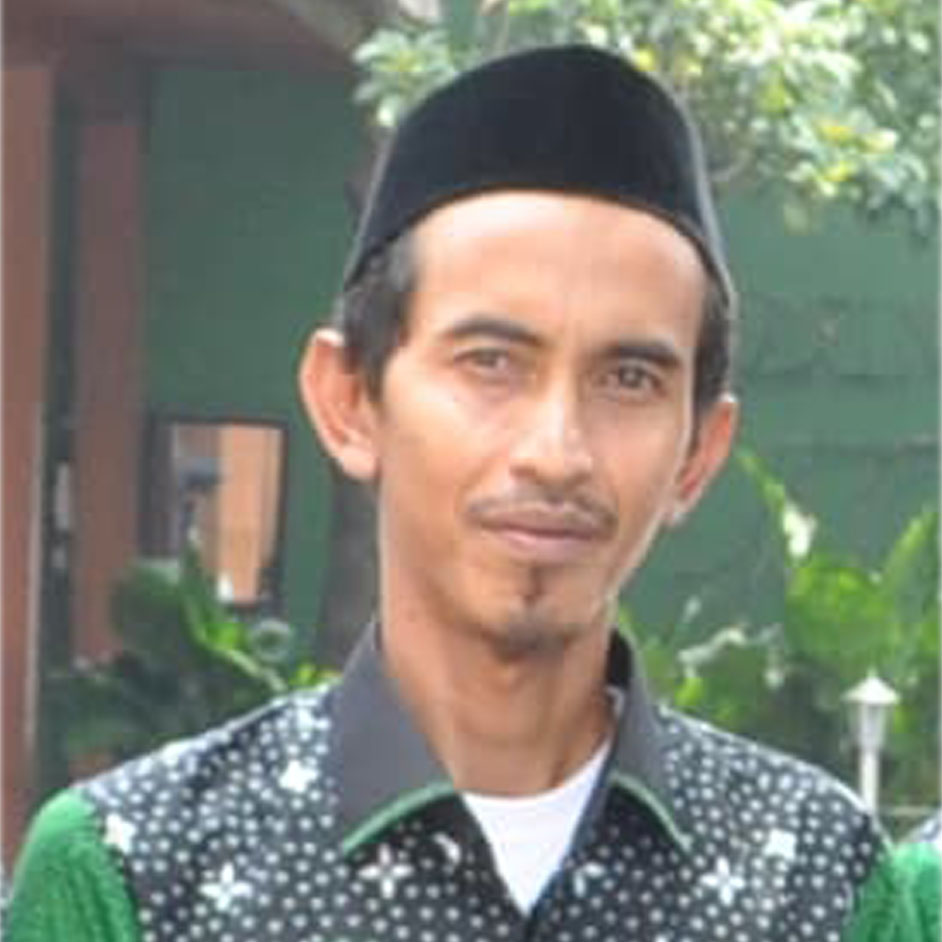 Ust. Sholahudin